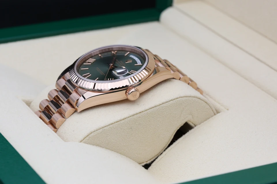 Rolex Day-Date 40 228235 Rose Gold