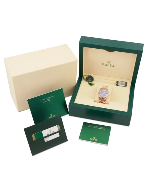 Rolex Day-Date Rose Gold 118235