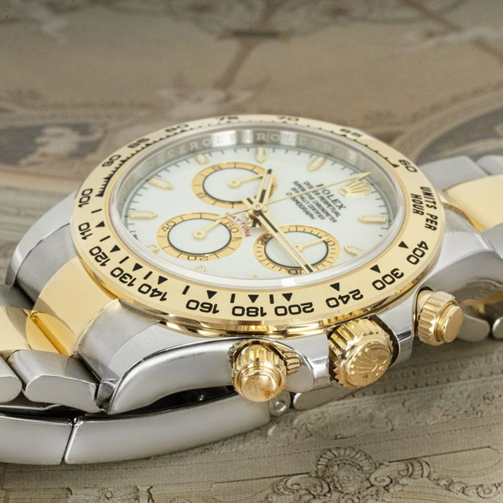 Rolex Daytona Yellow Gold 126503
