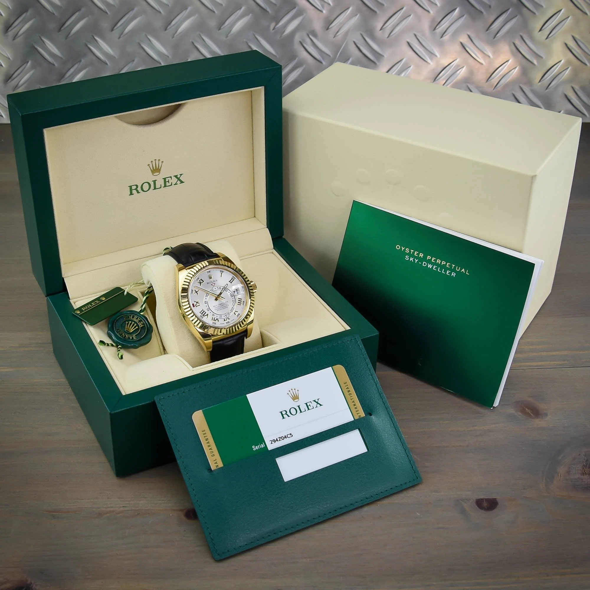 Rolex Sky-Dweller Yellow Gold 326138