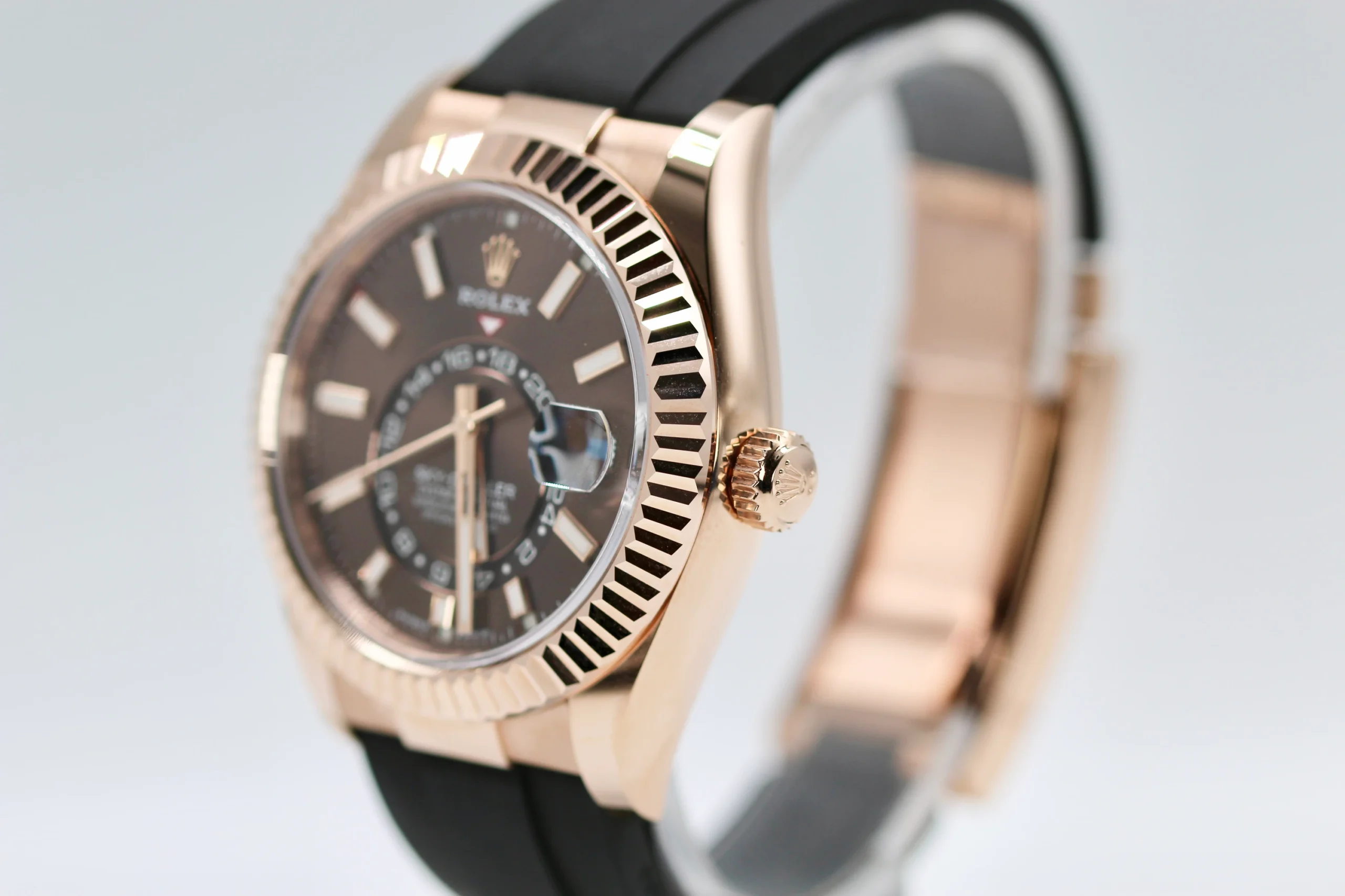 Rolex Sky-Dweller Rose Gold 336235
