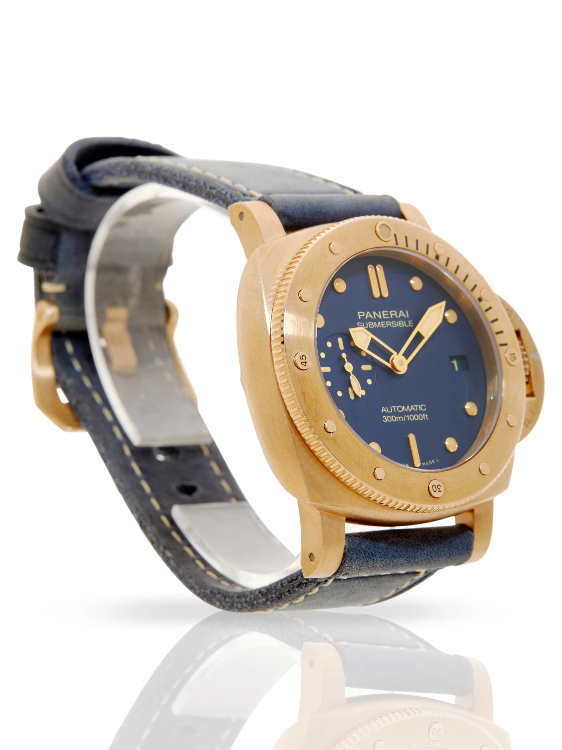 PAM01074_3