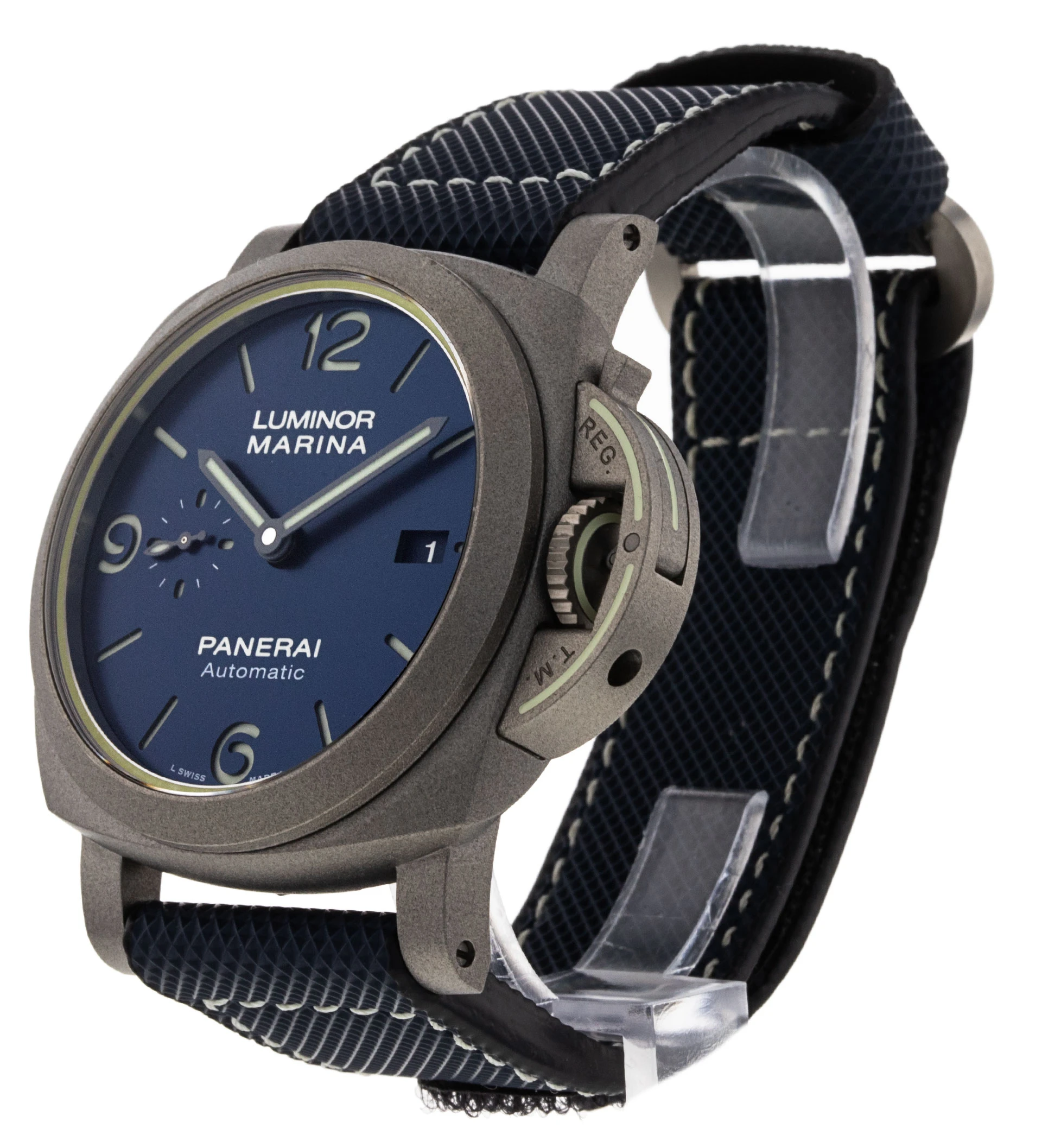 PAM01117_2