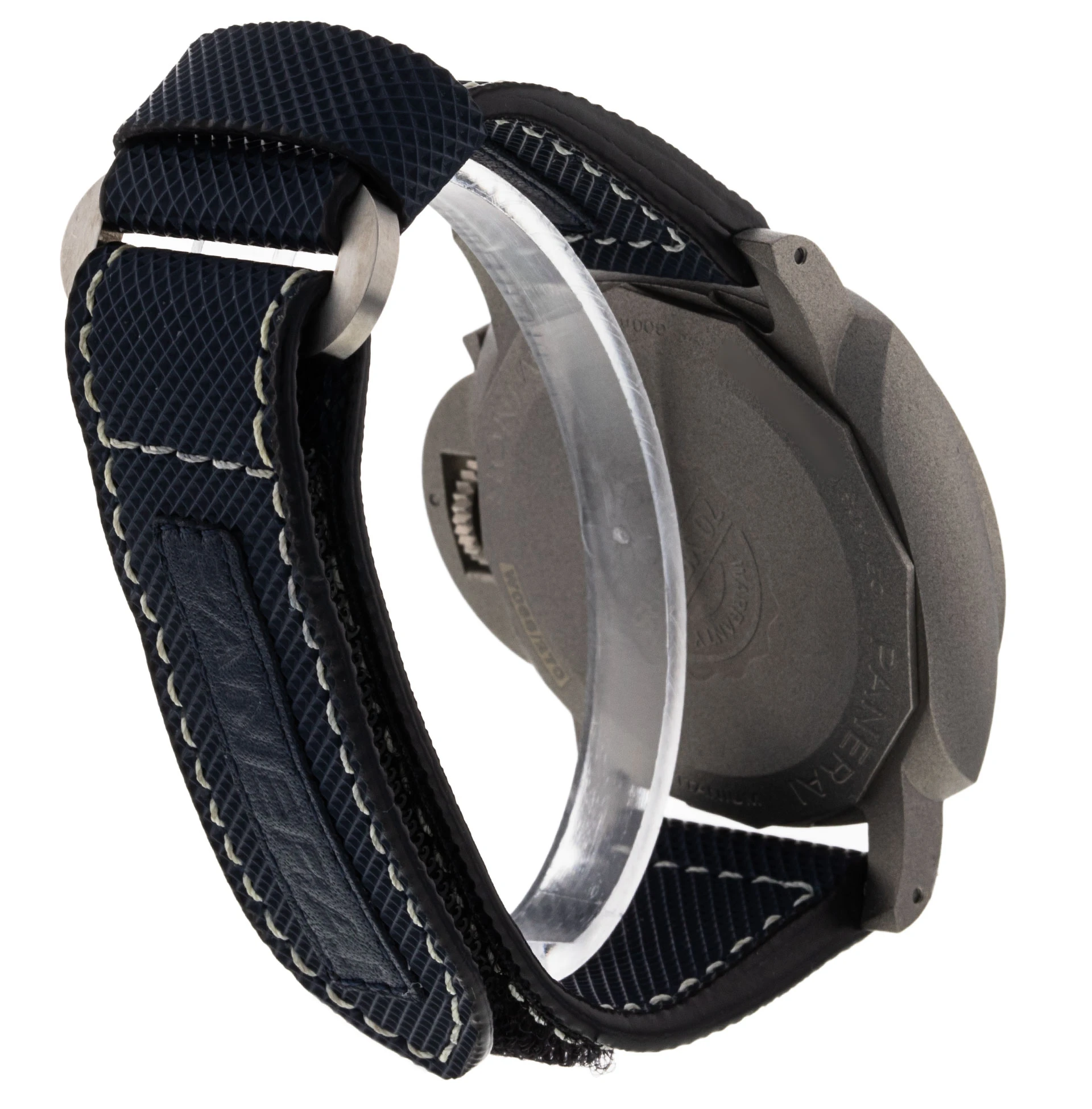 PAM01117_3