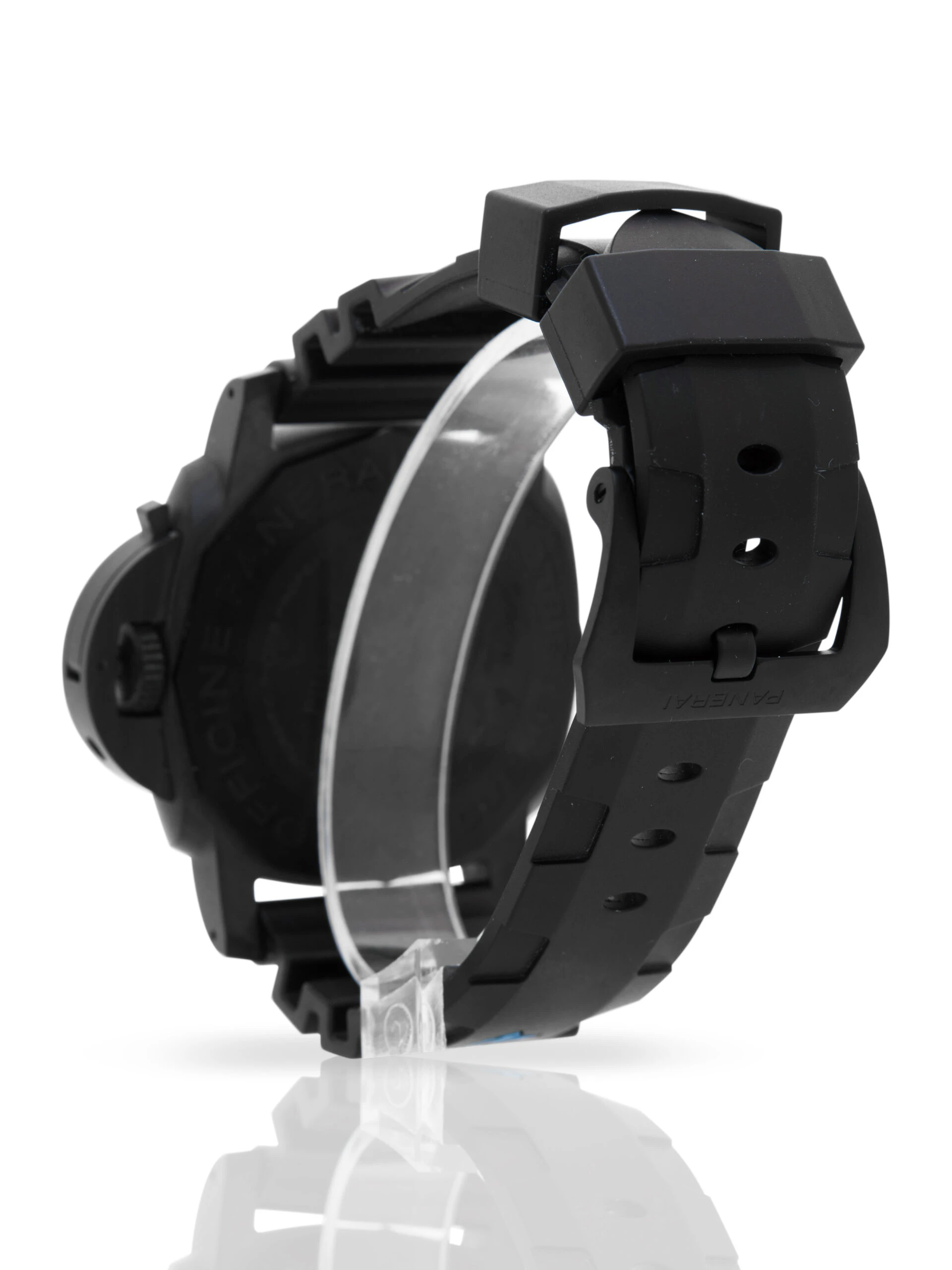 PAM01616_4