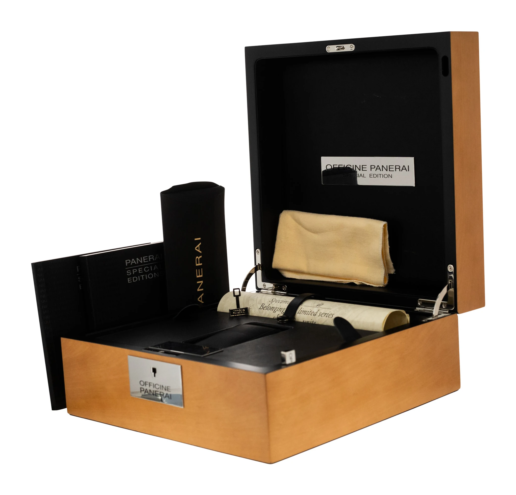 Panerai-Radiomir1940-PAM00625-351689-250428-082505883