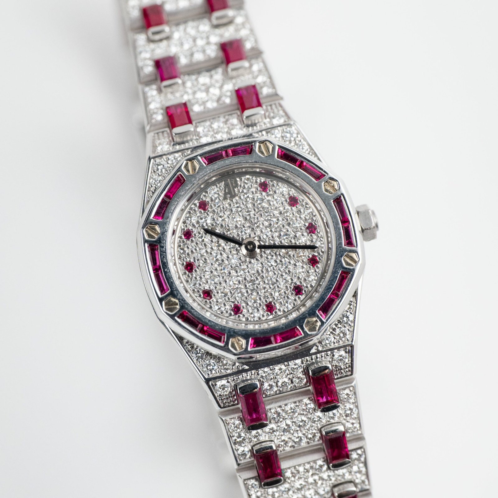 audemars-piguet-royal-oak-67169bc-rr-1114bc-01-vintage-ladies-white-gold-diamond-and-ruby-set-quartz-audemars-piguet-1218835755