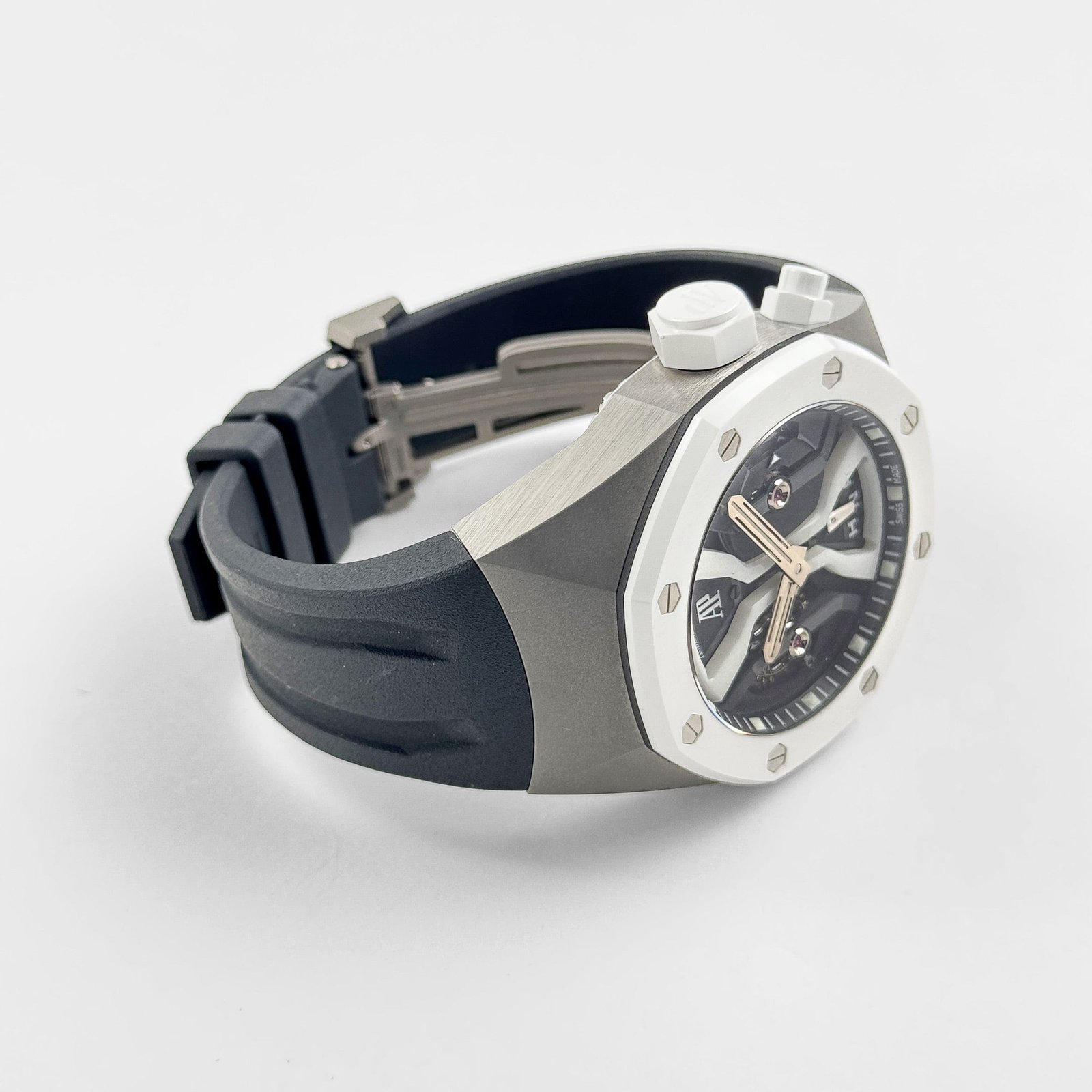 audemars-piguet-royal-oak-concept-26580io-oo-d010ca-01-tourbillon-gmt-titanium-audemars-piguet-1192483952