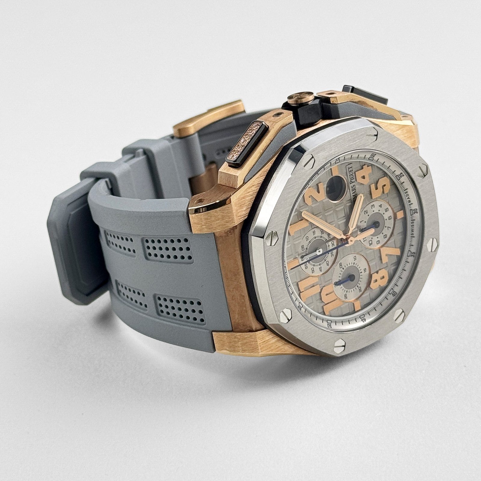 audemars-piguet-royal-oak-offshore-26210oi-oo-a109cr-01-chronograph-lebron-james-limited-edition-2013-audemars-piguet-1175975295