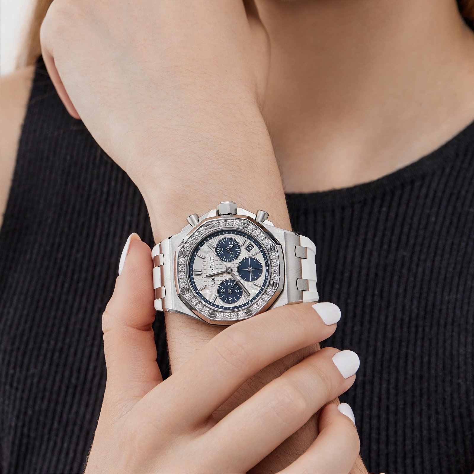 audemars-piguet-royal-oak-offshore-26231st-zz-d010ca-01-a-stainless-steel-silver-dial-diamond-bezel-2021-audemars-piguet-42138771030260
