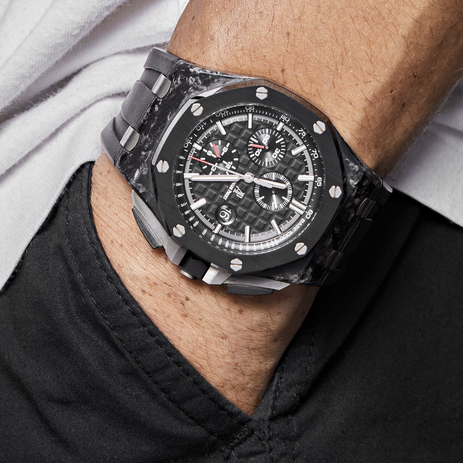 audemars-piguet-royal-oak-offshore-26400au-oo-a002ca-01-chronograph-black-carbon-audemars-piguet-42085165400308