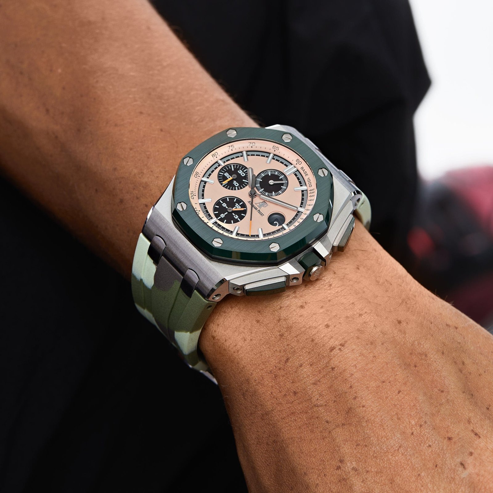 audemars-piguet-royal-oak-offshore-26400so-oo-a054ca-01-selfwinding-chronograph-champagne-dial-2018-audemars-piguet-42360560746740