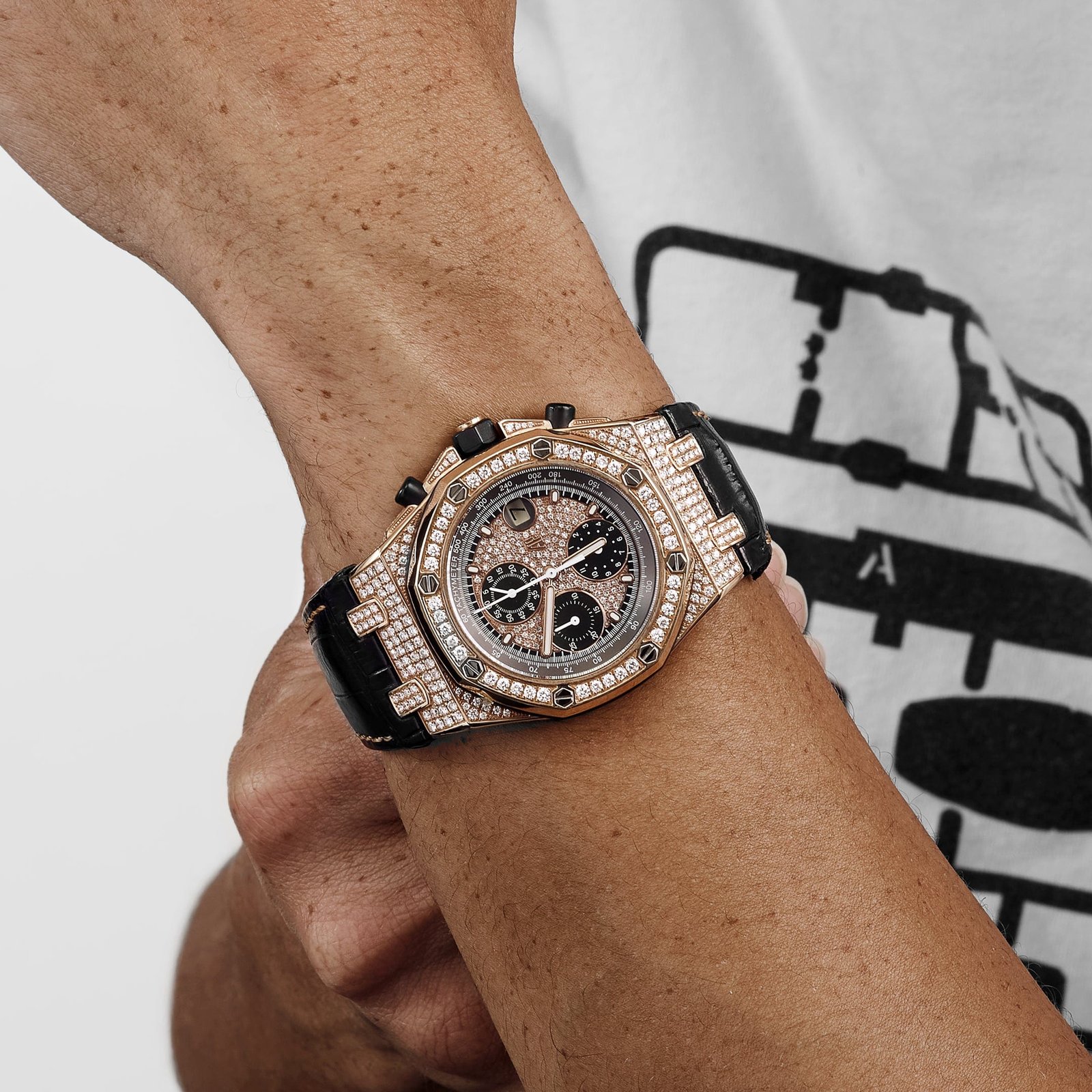 audemars-piguet-royal-oak-offshore-26470or-oo-a125cr-01-chronograph-rose-gold-diamond-bezel-audemars-piguet-1170350472