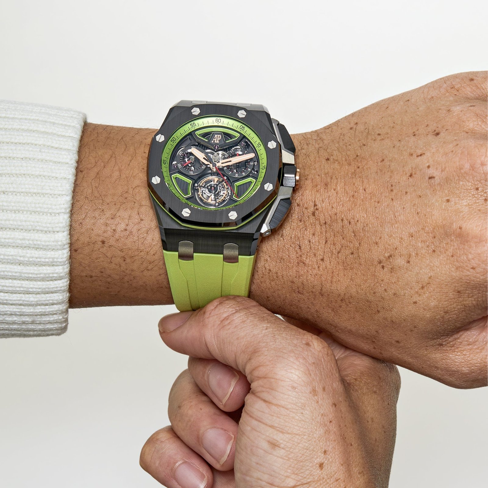 audemars-piguet-royal-oak-offshore-26622ce-oo-d062ca-01-flying-tourbillon-chronograph-limited-edition-audemars-piguet-41414802374900