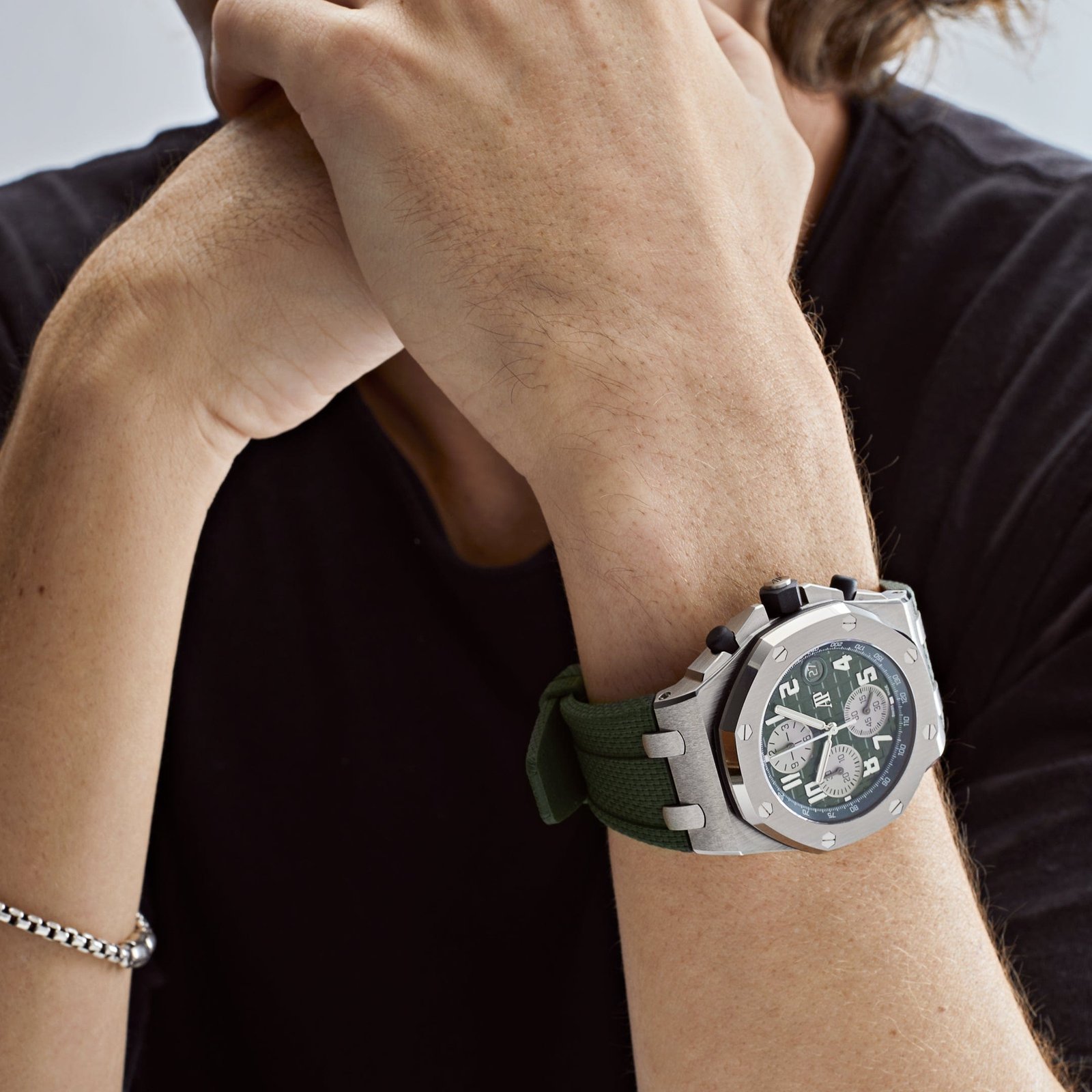 audemars-piguet-royal-oak-offshore-chronograph-26238ti-oo-a056ca-01-titanium-green-dial-audemars-piguet-40259575513332