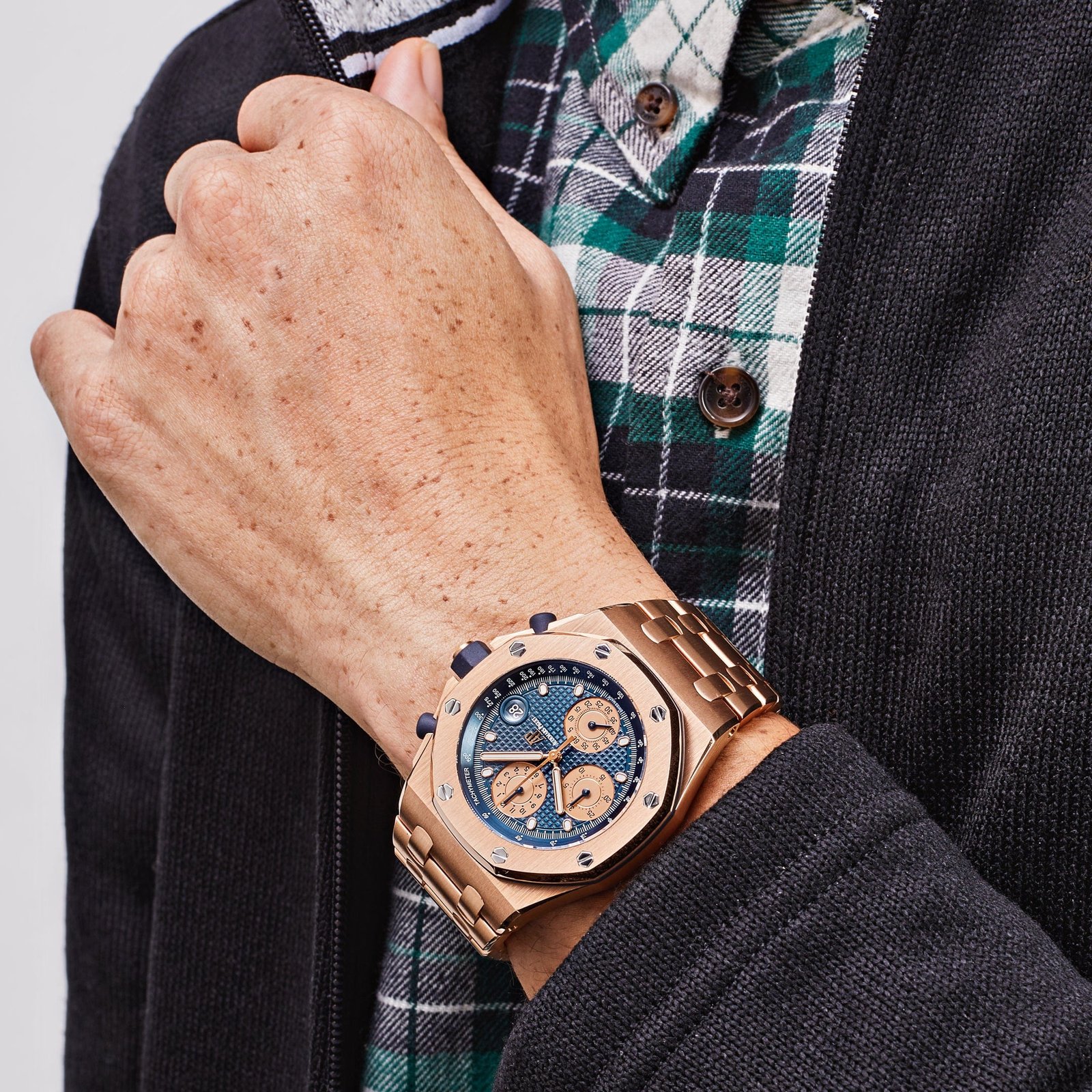audemars-piguet-royal-oak-offshore-chronograph-brick-rose-gold-blue-dial-26238or-oo-2000or-01-audemars-piguet-40550006784244