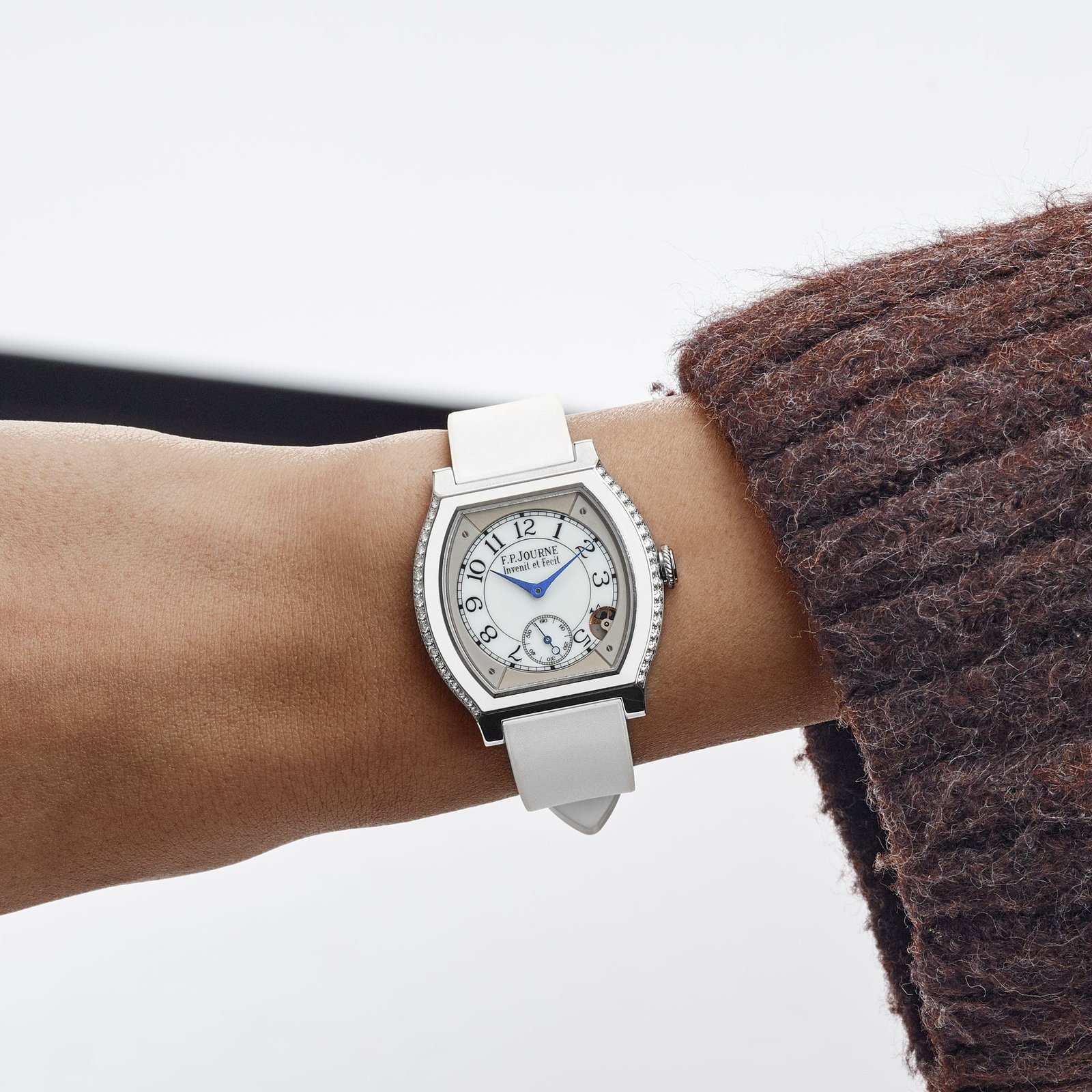 f-p-journe-elegante-40-ref-elt-titanium-luminescent-white-dial-2-rows-of-diamonds-f-p-journe-1218418385
