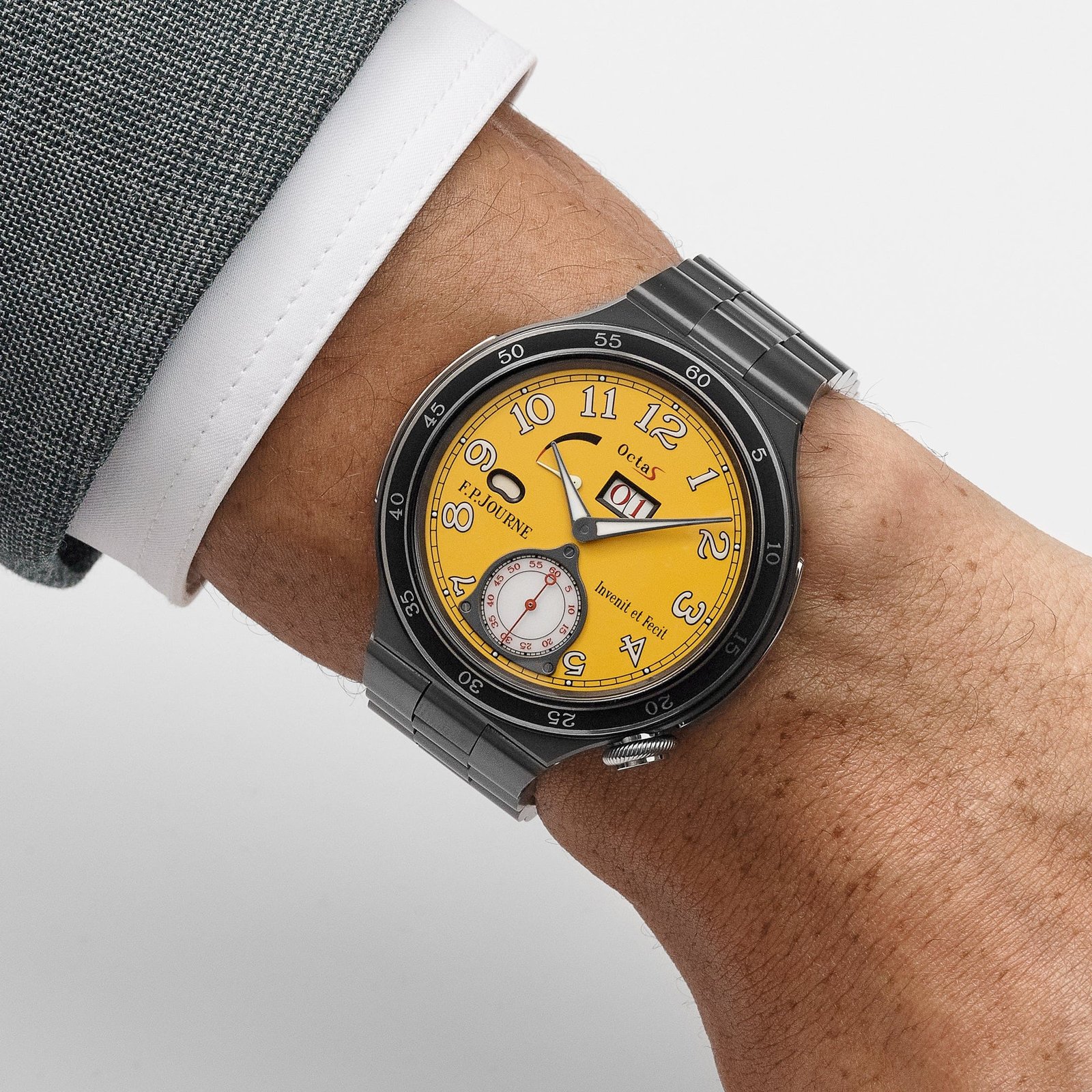 f-p-journe-linesport-octa-sport-automatique-reserve-ref-ars2-titanium-yellow-dial-2021-f-p-journe-1217308943