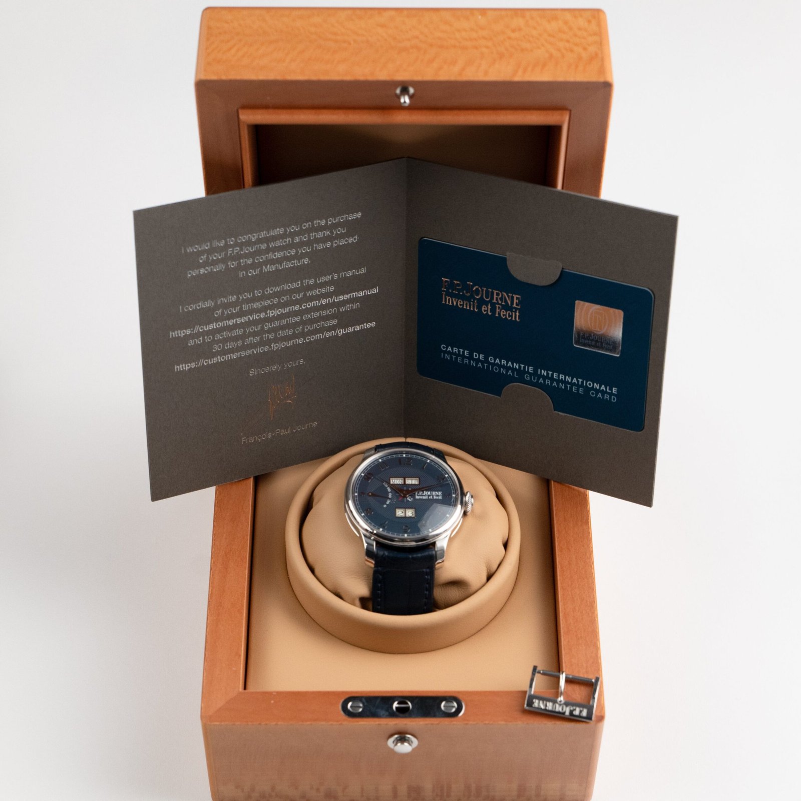 f-p-journe-quantieme-perpetuel-ref-qp-platinum-blue-dial-2021-f-p-journe-1227902534
