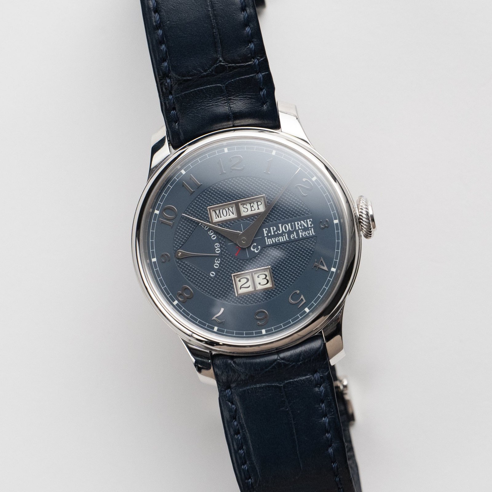 f-p-journe-quantieme-perpetuel-ref-qp-platinum-blue-dial-2021-f-p-journe-1227902543