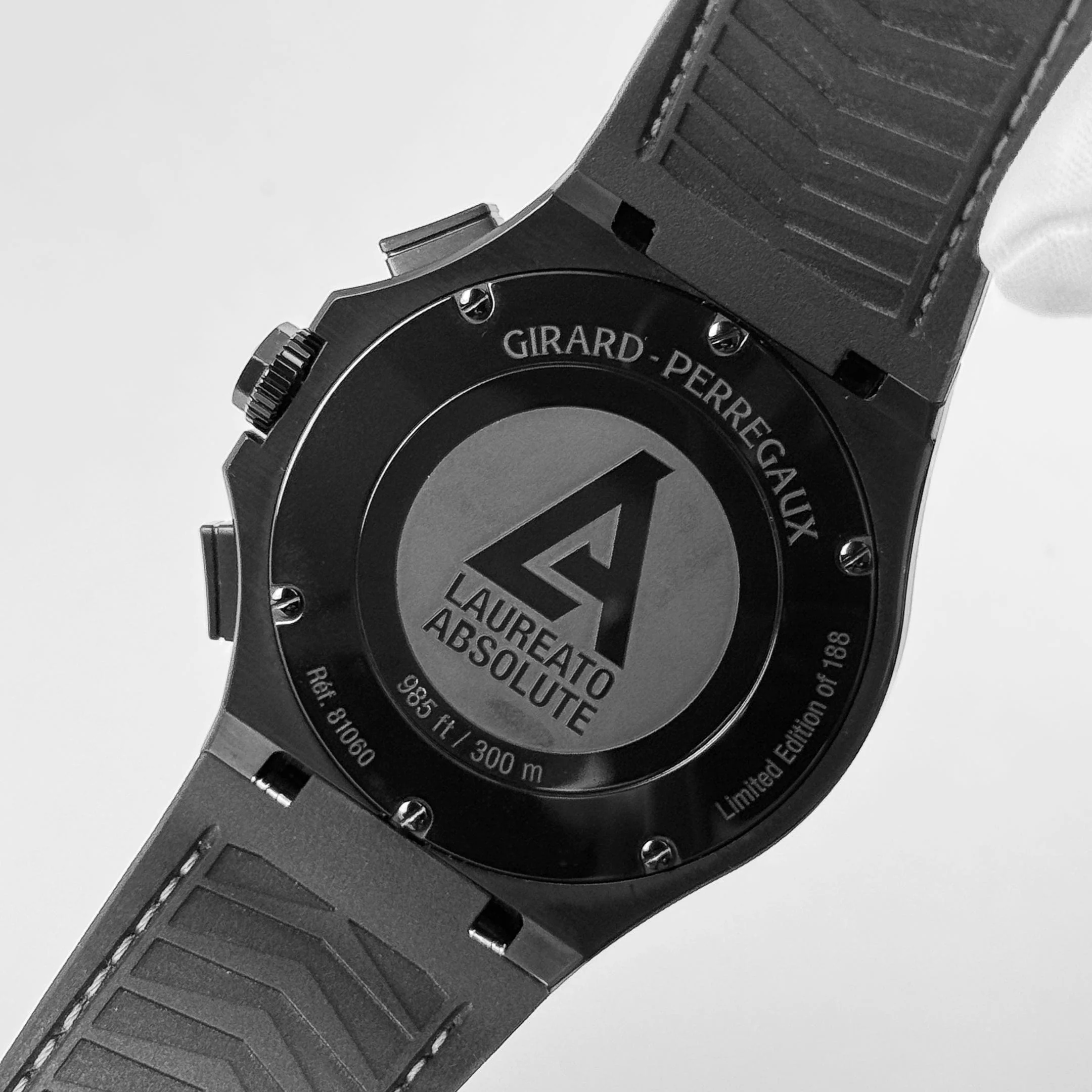 girard-perregaux-laureato-absolute-gold-fever-81060-21-492-fh3a-girard-perregaux-1170334982