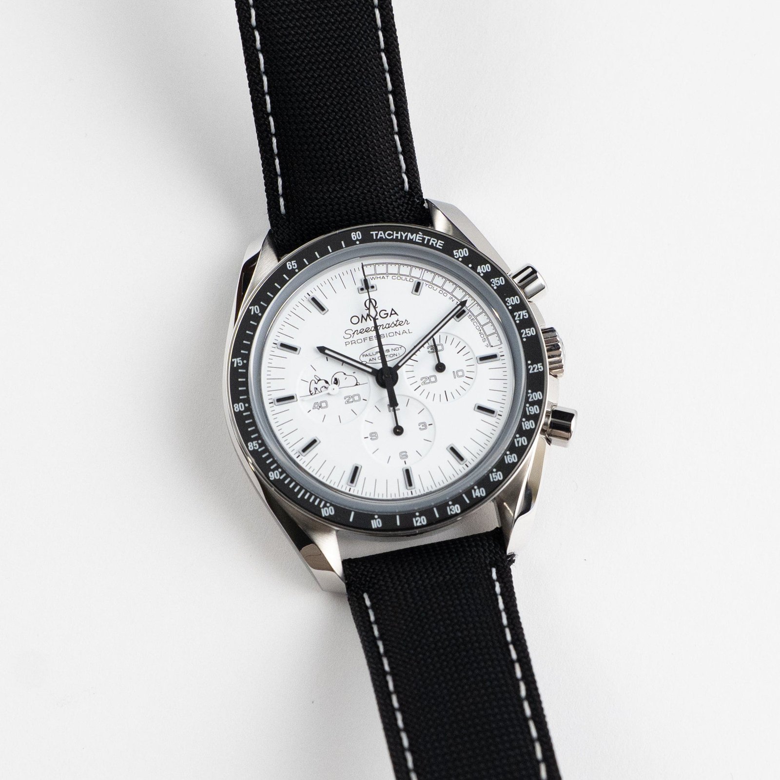omega-speedmaster-311-32-42-30-04-003-silver-snoopy-apollo-xiii-45th-anniversary-edition-stainless-steel-white-dial-limited-edition-of-1970-2015-omega-1227902562