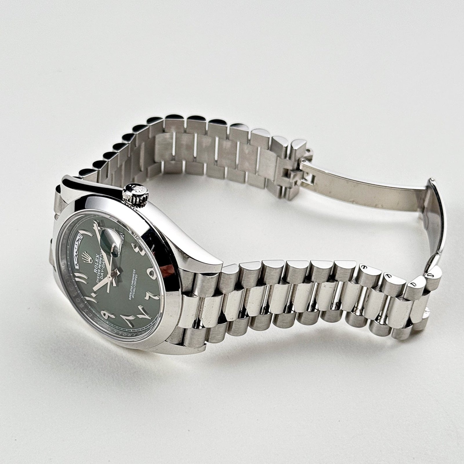 rolex-day-date-228206-platinum-olive-green-arabic-dial-2021-rolex-43606239281396