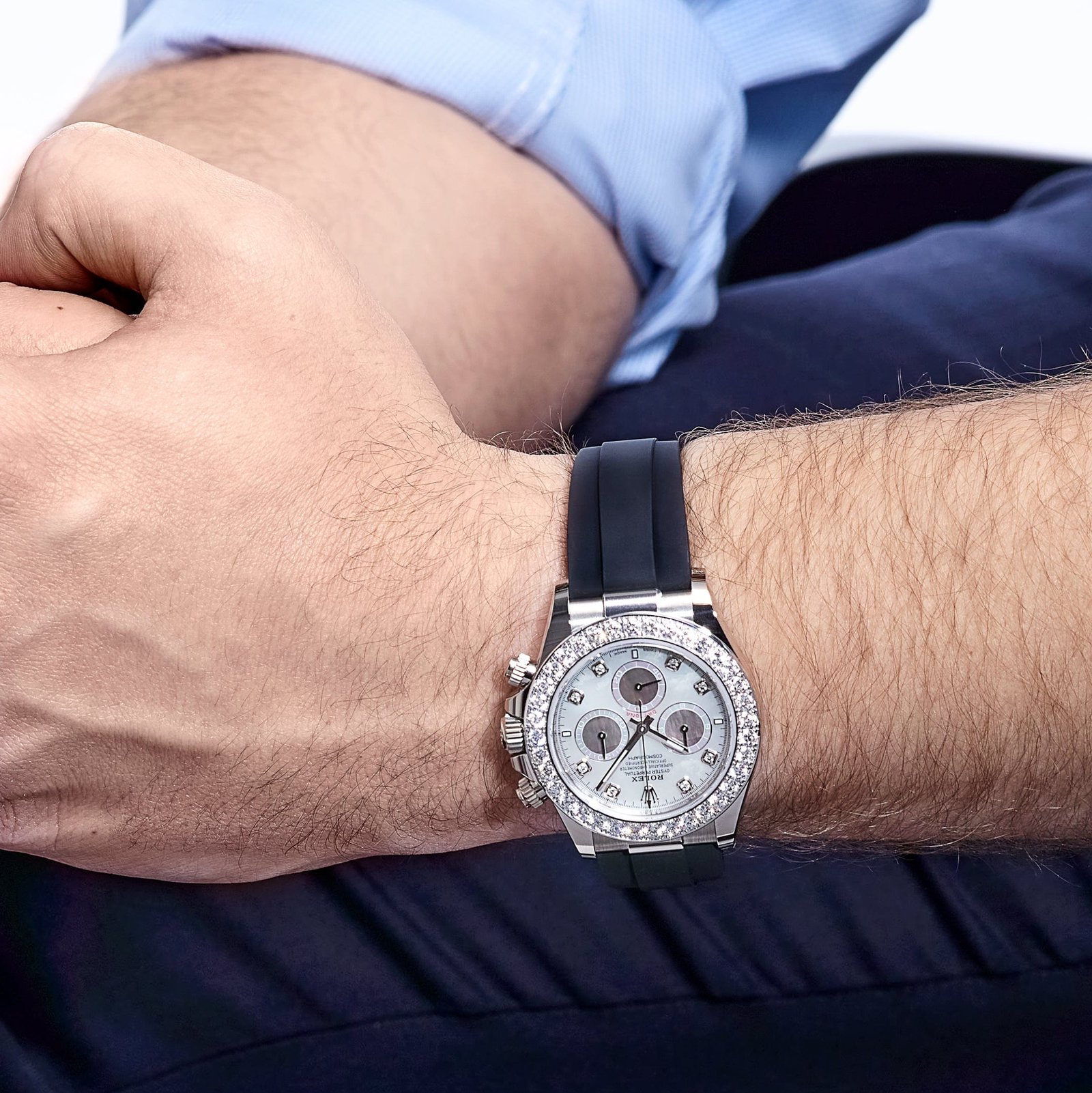 rolex-daytona-cosmograph-126589rbr-white-gold-mother-of-pearl-dial-diamond-bezel-rolex-43423536251124