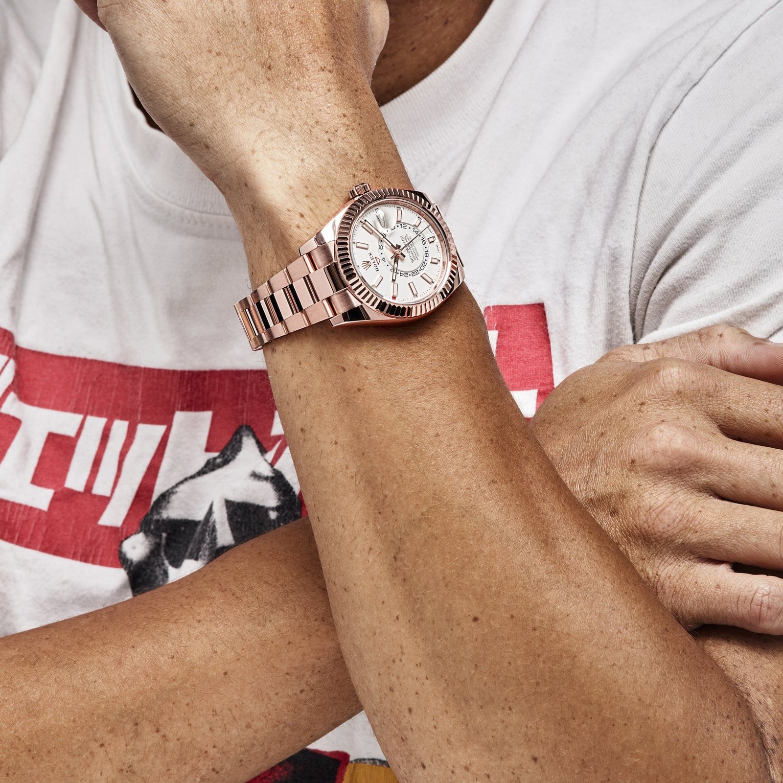 rolex-sky-dweller-326935-rose-gold-white-dial-2021-rolex-43171301720308